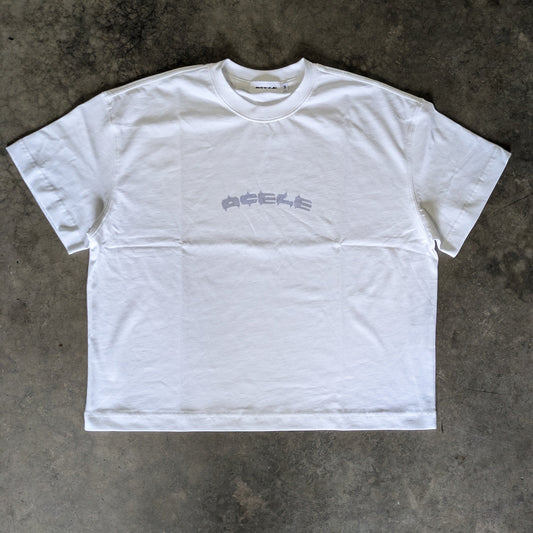 SUMMER ESSENTIALS LOGO TEE