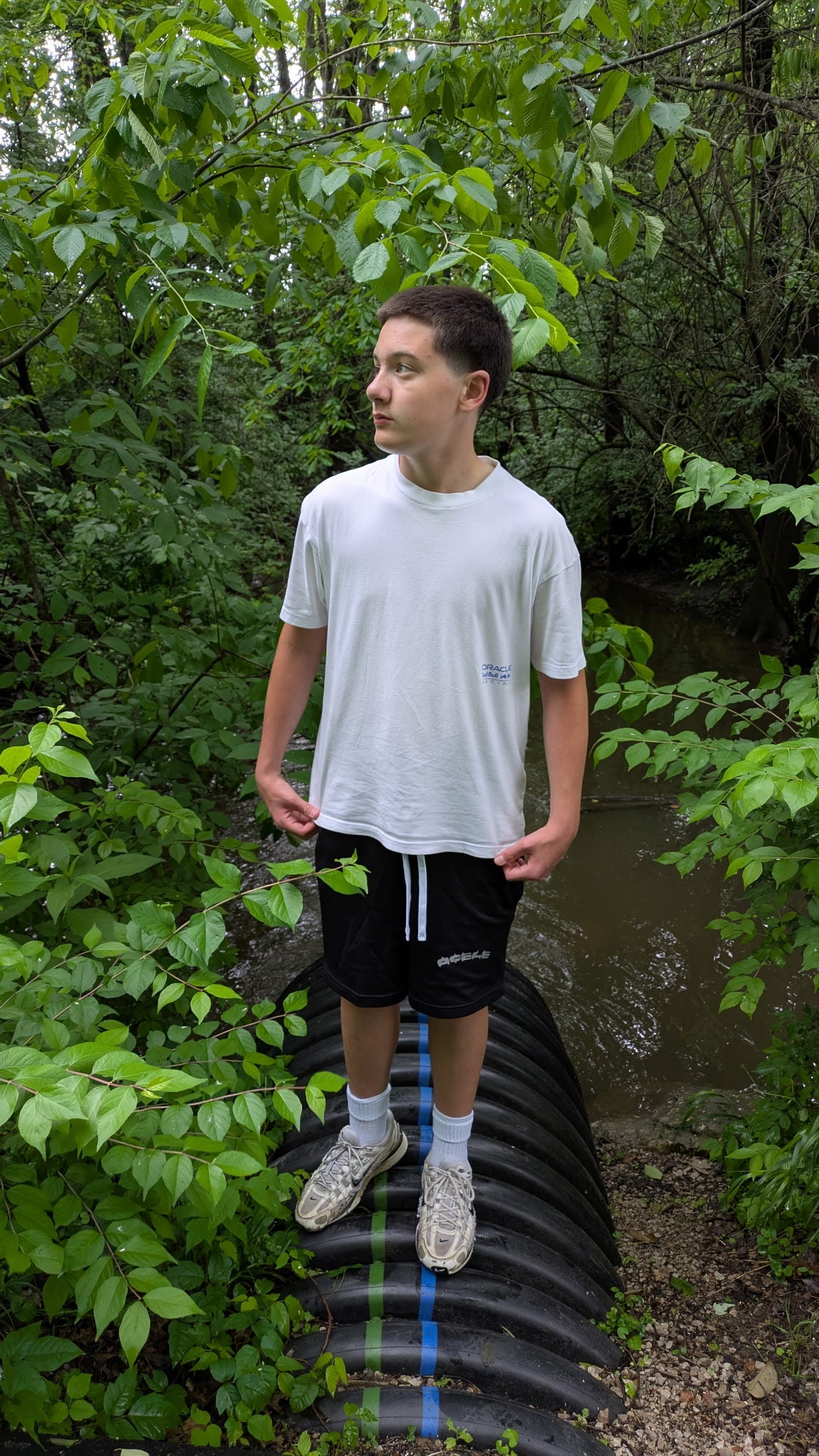 SUMMER ESSENTIALS MESH SHORTS